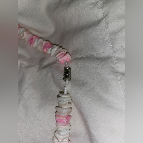 Vintage shell necklace - Picture 2 of 3